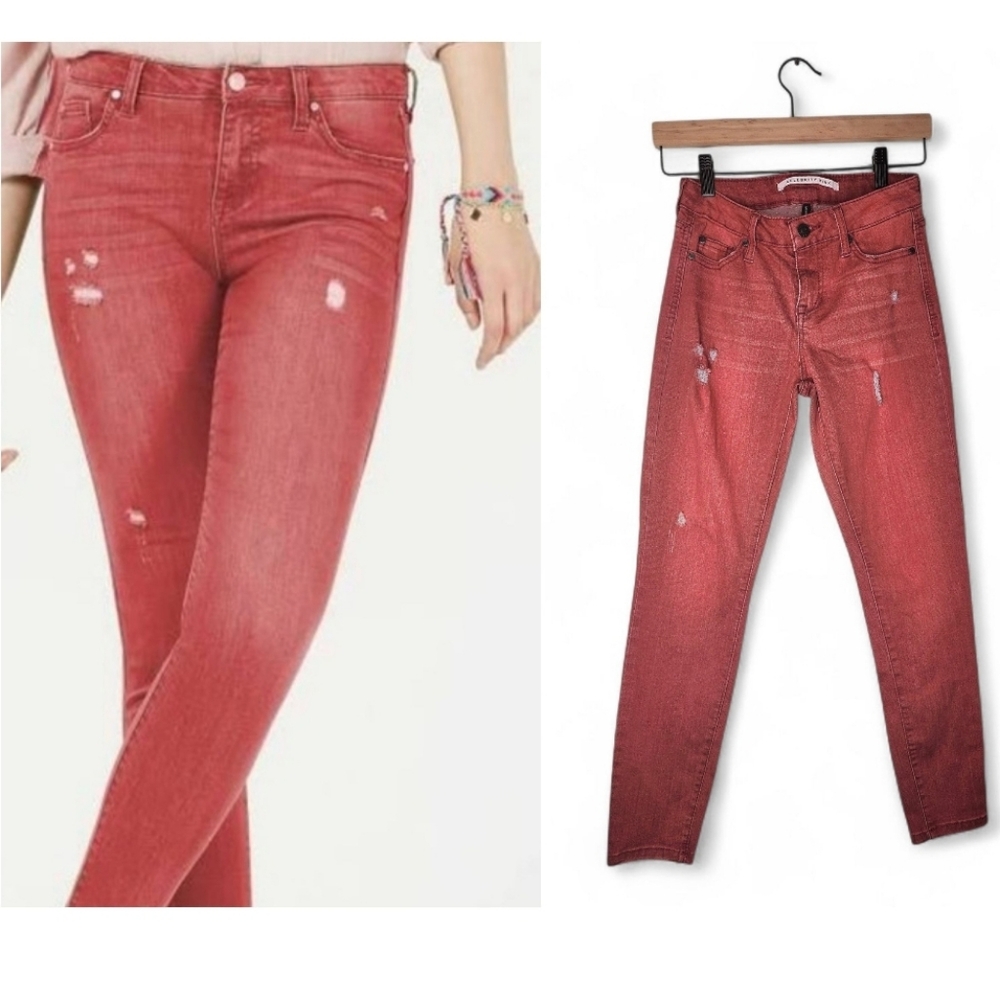 Celebrity Pink Mid Rise Skinny Jeans in Sunday Wine Size 25